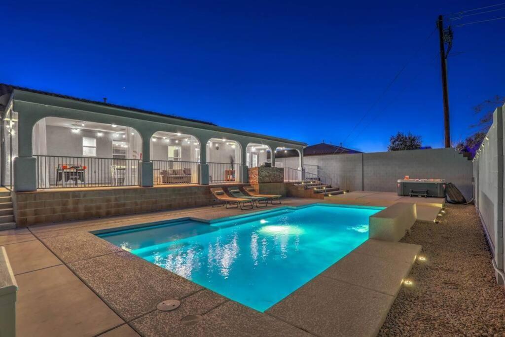 Cozy Desert Retreat - Pool, Spa, Views Henderson Buitenkant foto